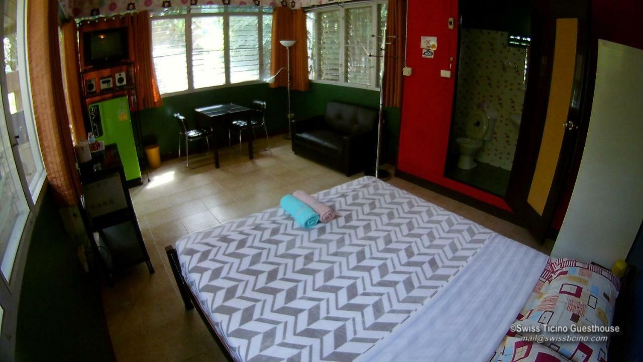 Swiss Ticino Guesthouse & Restaurant Mae Wang Extérieur photo